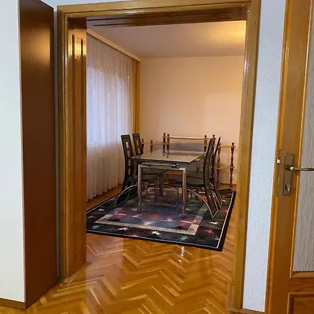 Lana Villa Bihać
